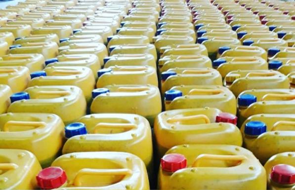 مزایای استفاده از کود مرغی مایع