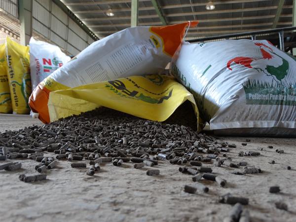 تفاوت خرید کود درب کارخانه به نسبت بازار