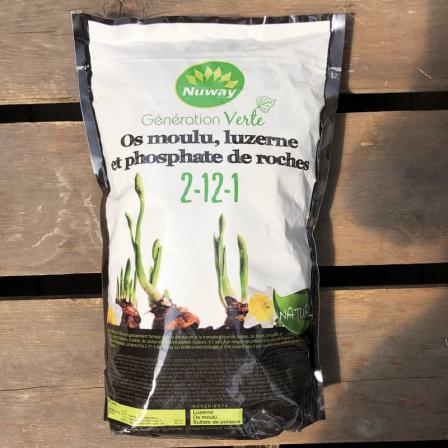 خرید کود سولوپتاس یونجه از تولید کننده